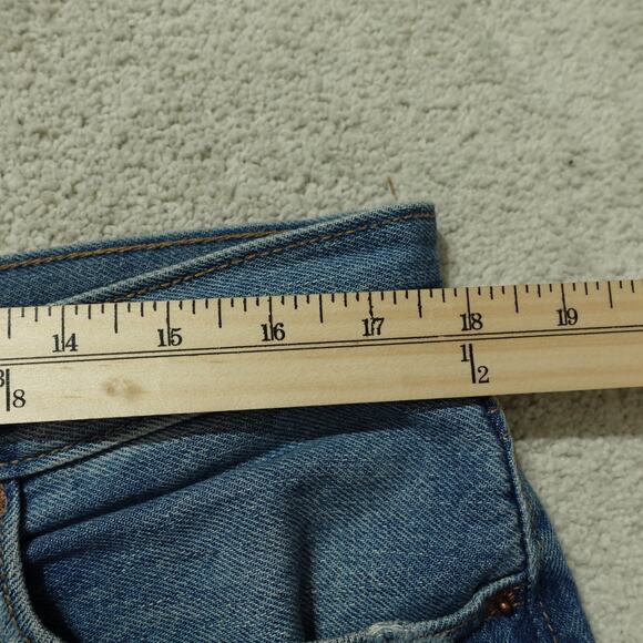 Old Navy Womens Slouchy Shorts High Rise Distressed Denim Raw Hem Blue Size 12 - Picture 7 of 8